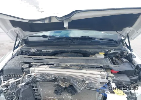 2021 Ram 1500 Big Horn 4X4 5'7 Box from USA, damaged, VIN 1C6SRFFT2MN741124